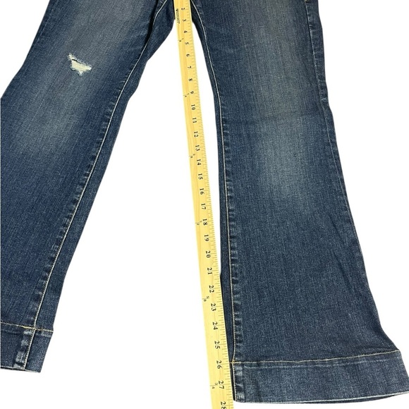 Good American Good Flare Jeans — Size 31 — NWT - Picture 2 of 10